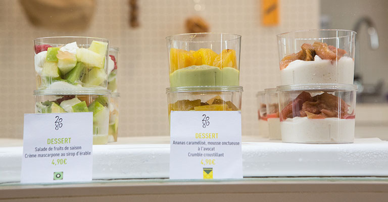 Desserts chez 20/80, le crumbre ananas-avocat est à tester d'urgence !