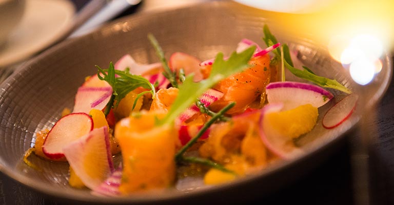 Saumon mariné et légumes croquants, restaurant Ida, Paris 15