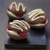 photo Whoopie pie framboises chocolat blanc et noir