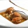 photo Gaspacho de pêches et langoustines rôties au sésame doré