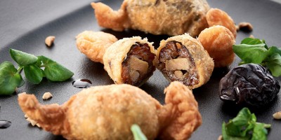 photo Bonbons de Pruneaux d’Agen farcis aux foie gras par le Chef Michel Dussau