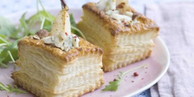 photo Bouchées à la reine poire, bleu et noisettes