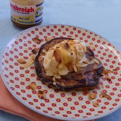 Blinis sucré, glace vanille Carabreizh’ au beurre salé