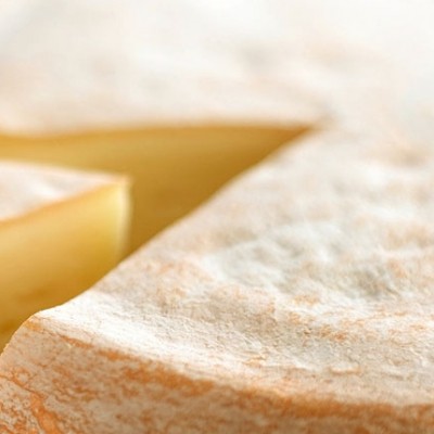 Astuces pour conserver et déguster le Reblochon de Savoie