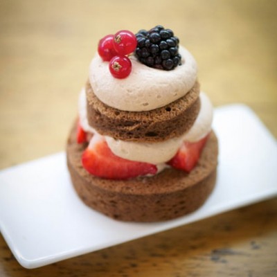 Religieuse cacao et chantilly au Philadelphia  Milka