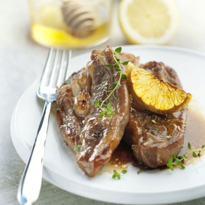 Tendrons de veau marinés au citron, miel et thym