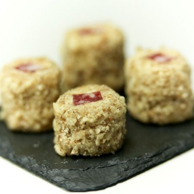 Petits roulés saucisson-beurre-noix