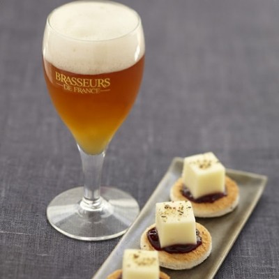 Toasts épicés à l'Ossau Iraty