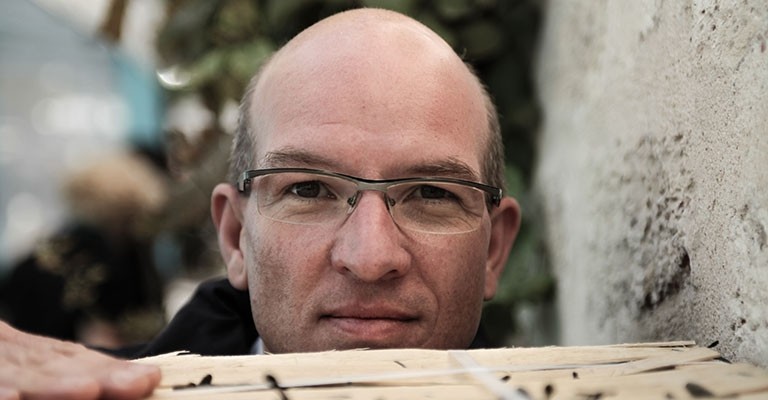 Stéphan Alleaume ostréiculteur aux des Parcs Saint Kerber à Cancale ©Ludovic Le Guyader