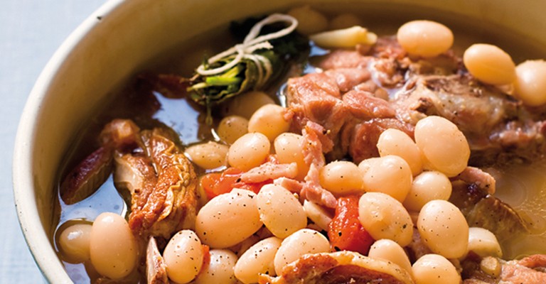 Cocotte d’agneau aux cocos de Paimpol par Blandine Vié