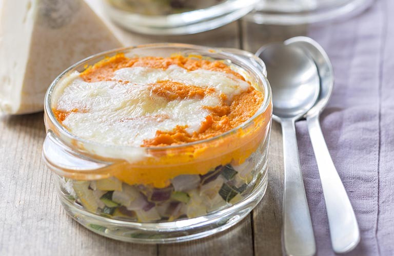 Parmentier Reblochon, légumes en mini cocottes